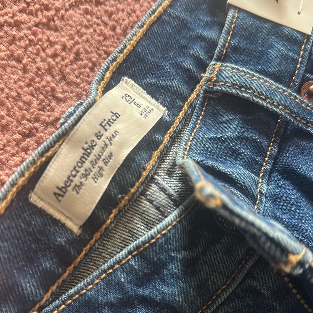 Abercrombie & Fitch Men's Classic Denim Jeans